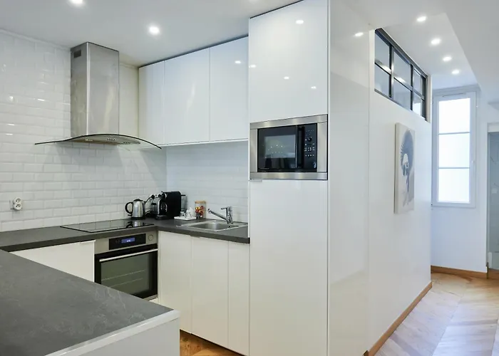 Elysée/fg St Honoré- 2 Piéces De Luxe *