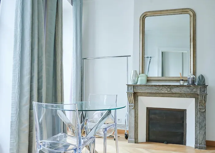 Lejlighed Elysée/fg St Honoré- 2 Piéces De Luxe